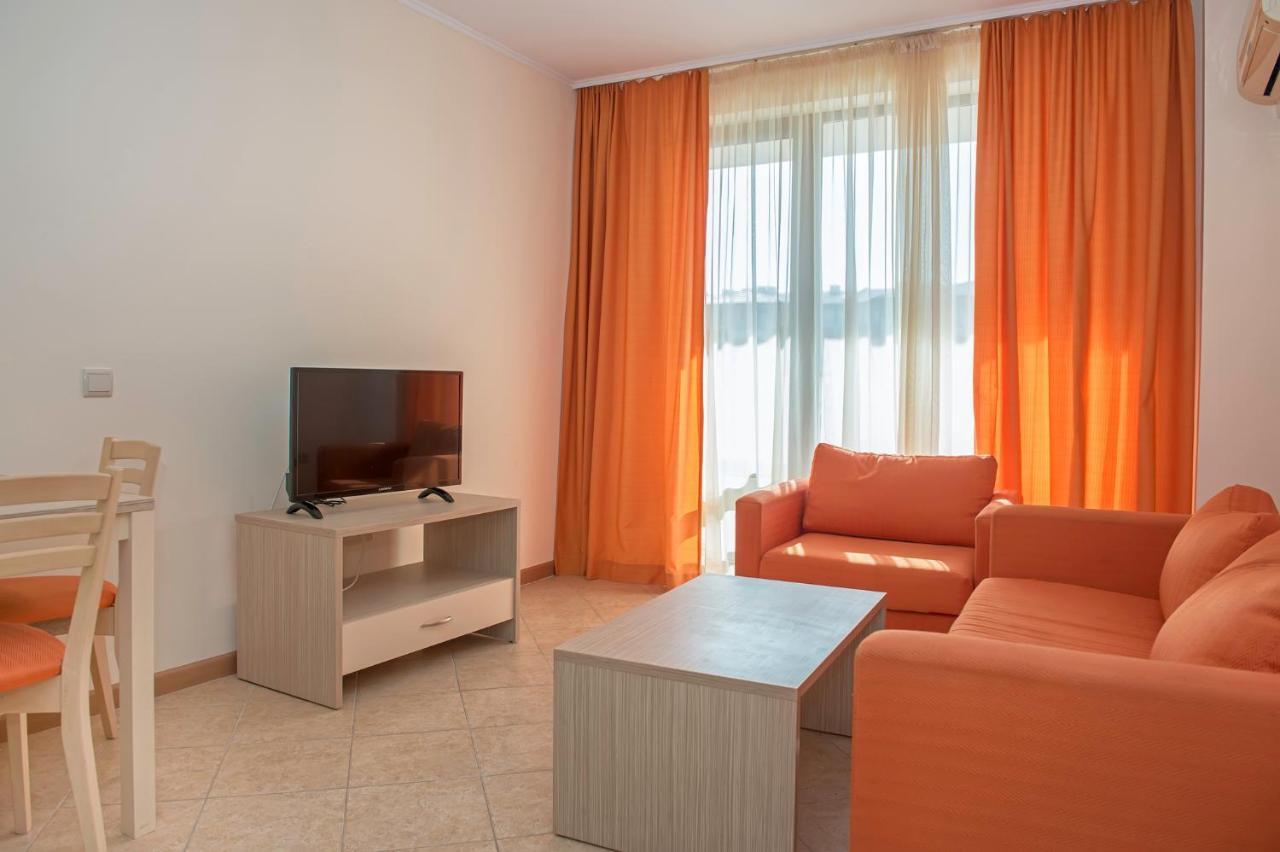 Royal Sun Apartments Sunny Beach Esterno foto