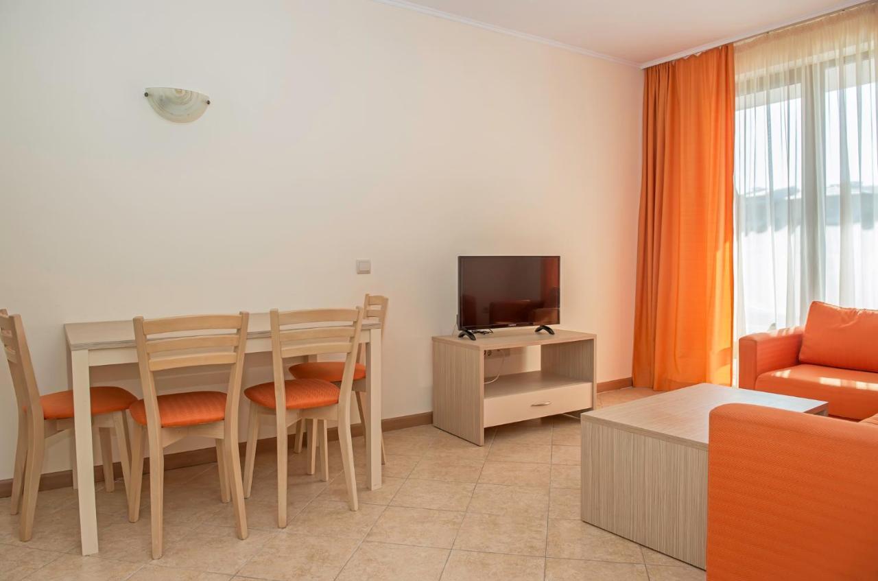 Royal Sun Apartments Sunny Beach Esterno foto