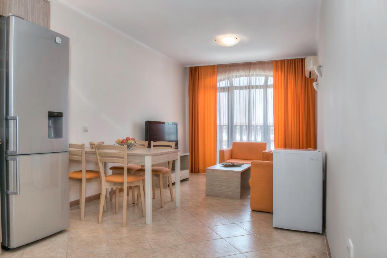 Royal Sun Apartments Sunny Beach Esterno foto