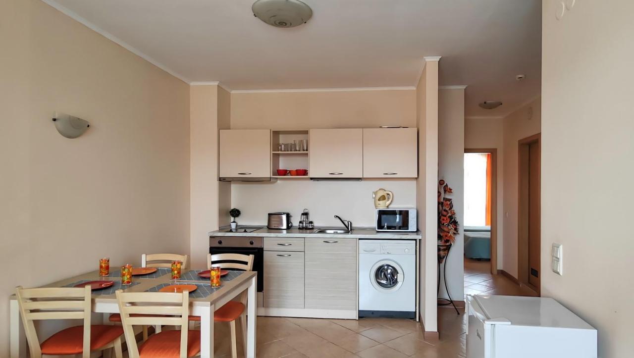 Royal Sun Apartments Sunny Beach Esterno foto
