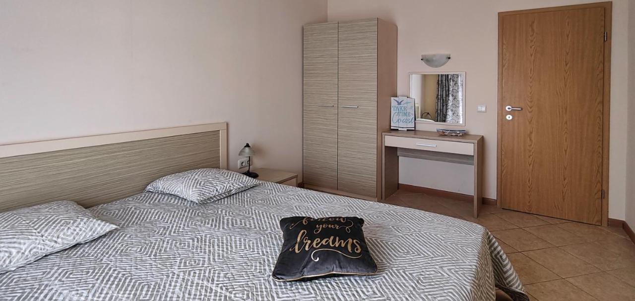 Royal Sun Apartments Sunny Beach Esterno foto