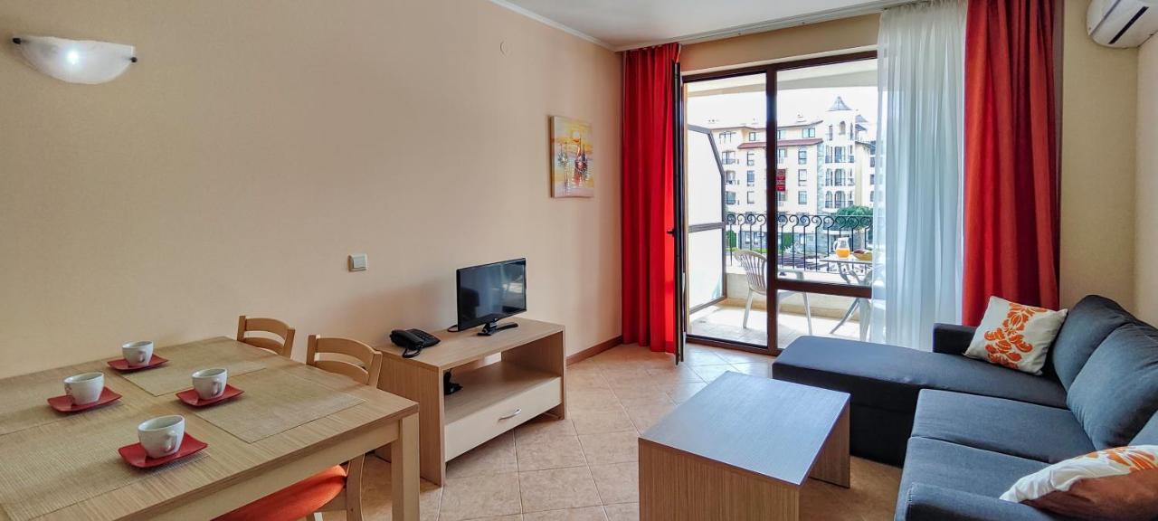 Royal Sun Apartments Sunny Beach Esterno foto