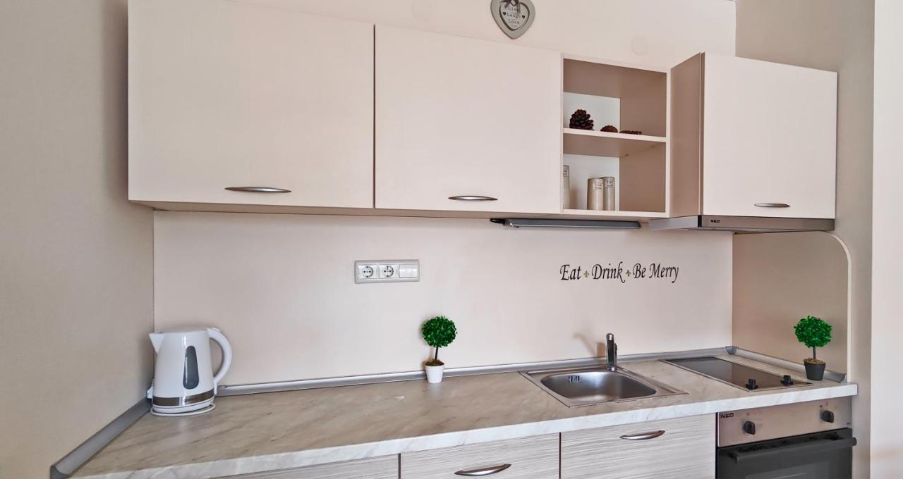 Royal Sun Apartments Sunny Beach Esterno foto