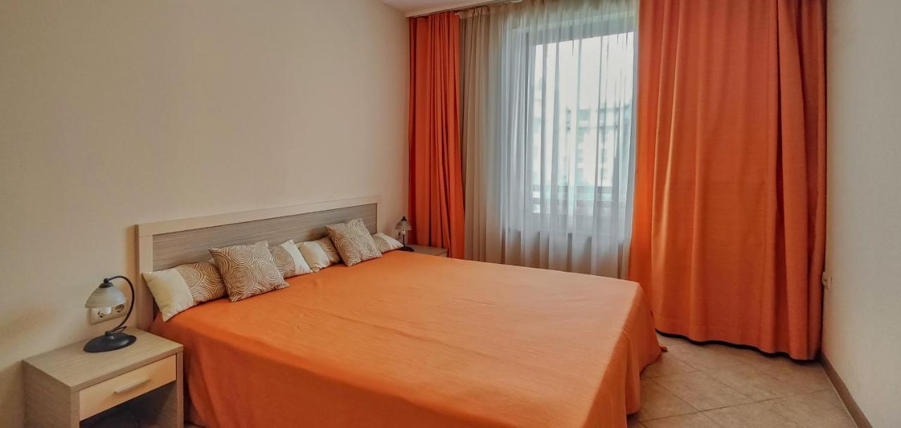 Royal Sun Apartments Sunny Beach Esterno foto